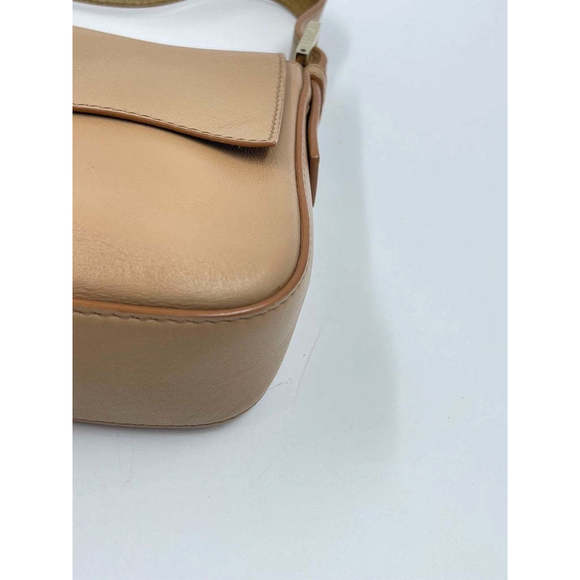 Fendi Baguette Beige Leather with Gold Studded Metal Buckle - Picture 15 of 16